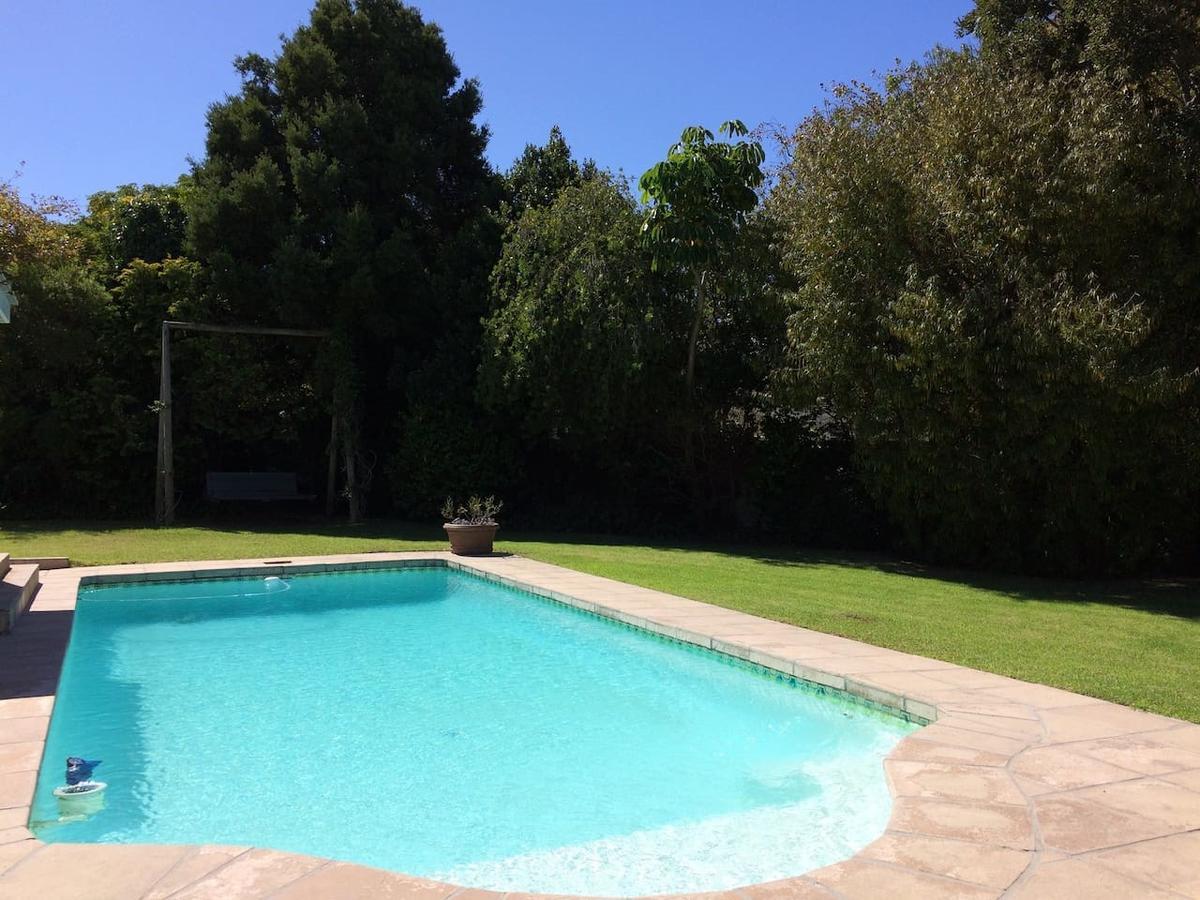 Bed and Breakfast Camelot In Constantia Ciudad del Cabo Exterior foto