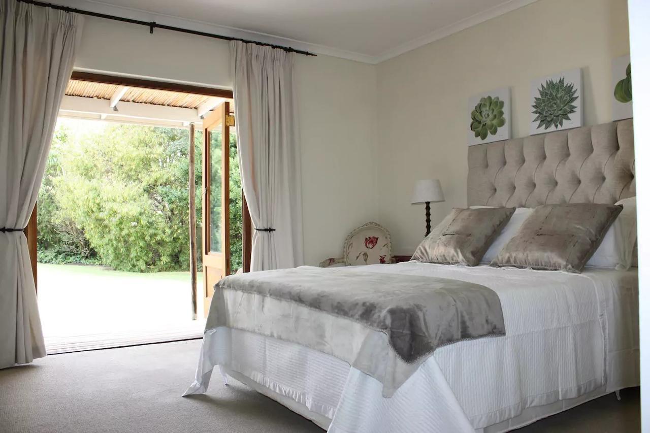 Bed and Breakfast Camelot In Constantia Ciudad del Cabo Exterior foto