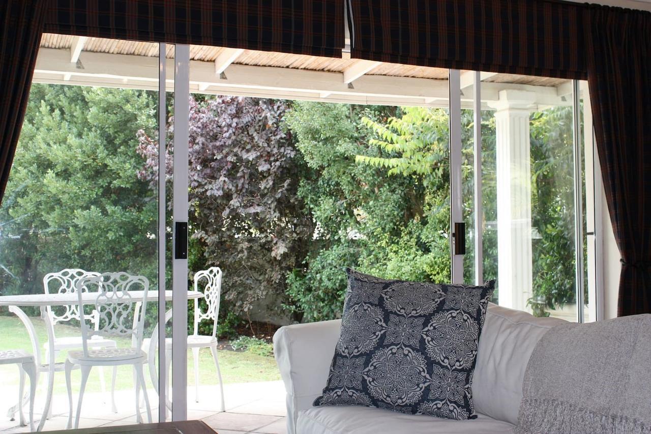 Bed and Breakfast Camelot In Constantia Ciudad del Cabo Exterior foto