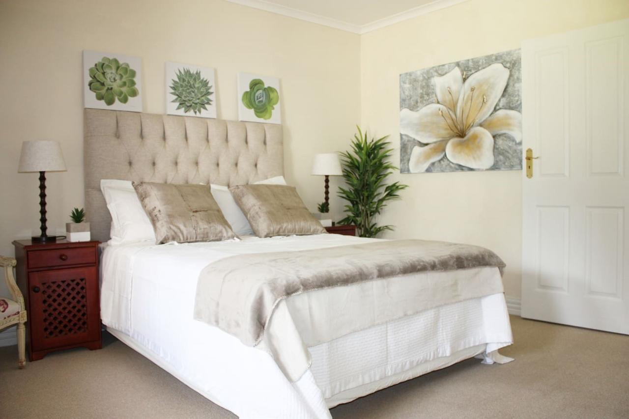 Bed and Breakfast Camelot In Constantia Ciudad del Cabo Exterior foto